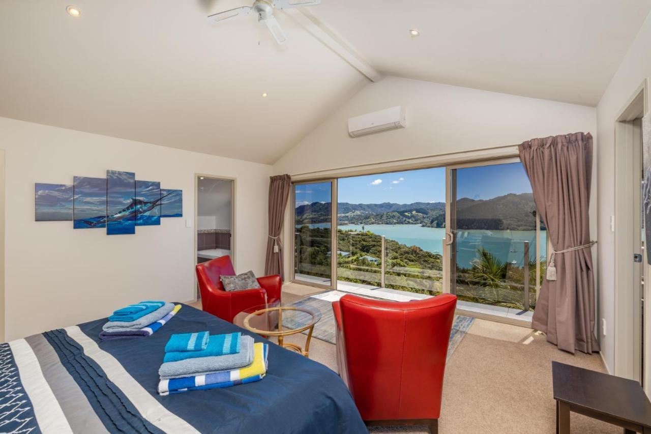 Harbour View Villa Whangaroa Exterior photo